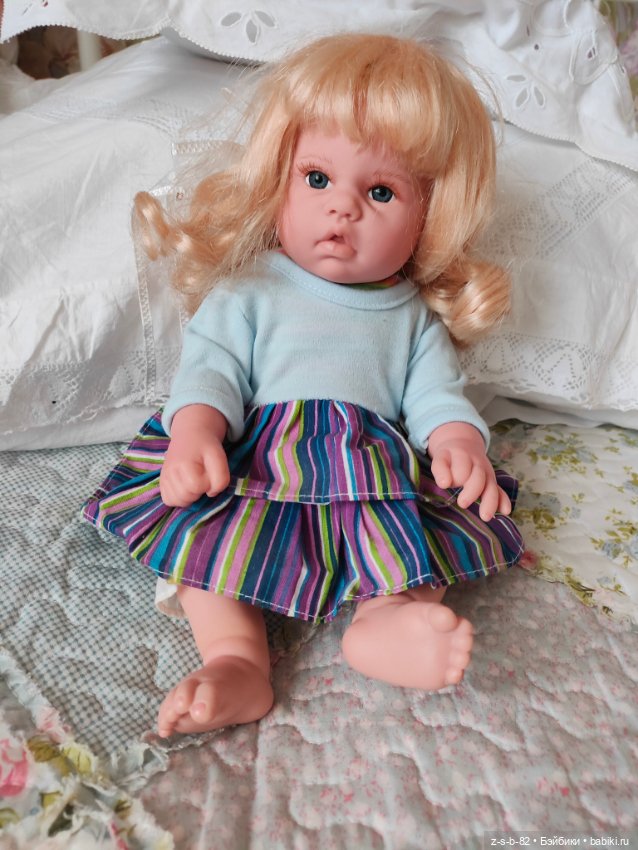 Красивая полностью виниловая кукла (фото 8)