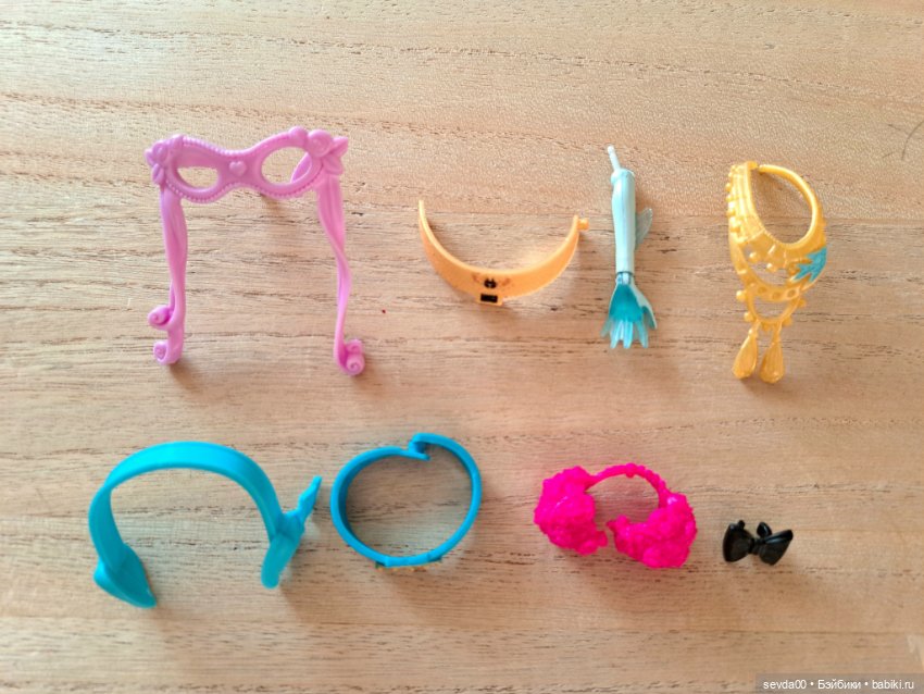 Аксессуары от Monster High