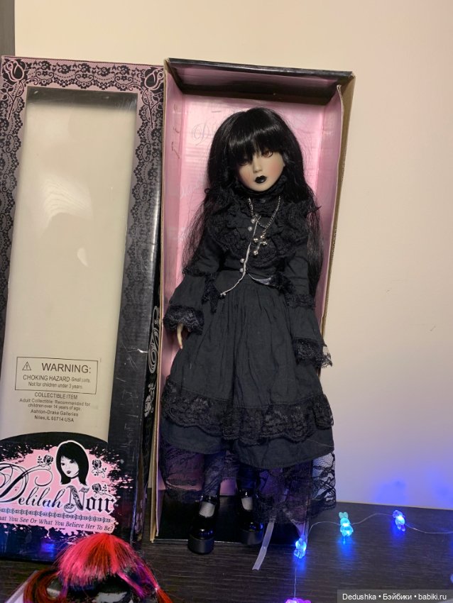 Ashton Drake Delilah noir (фото 5)