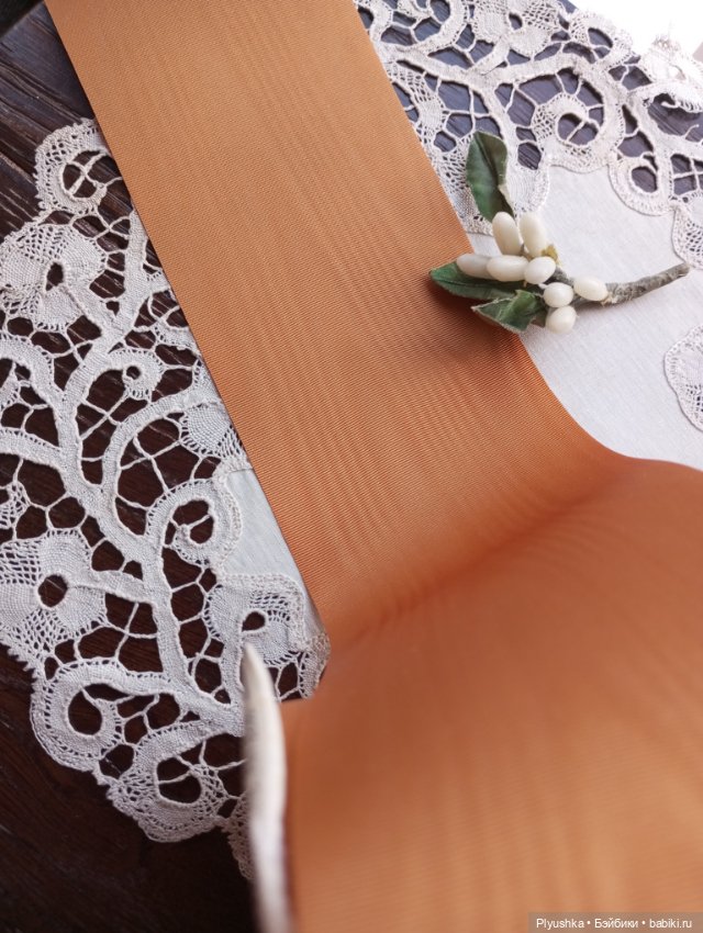 Винтажные ленты для нарядов ваших кукол. Муар, тиснение, зеркальный эффект (фото 3)