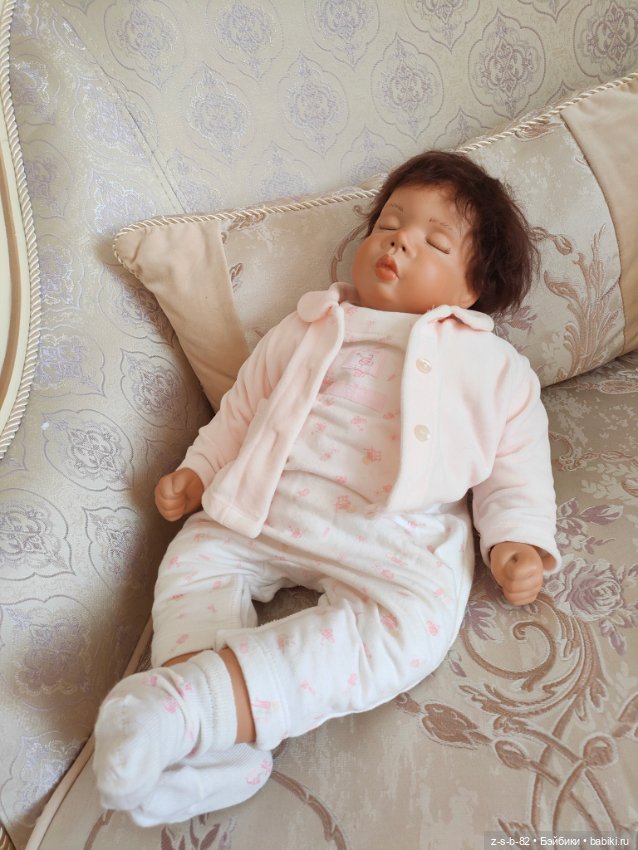 Авторская Сплюшечка из фарфора (фото 5)