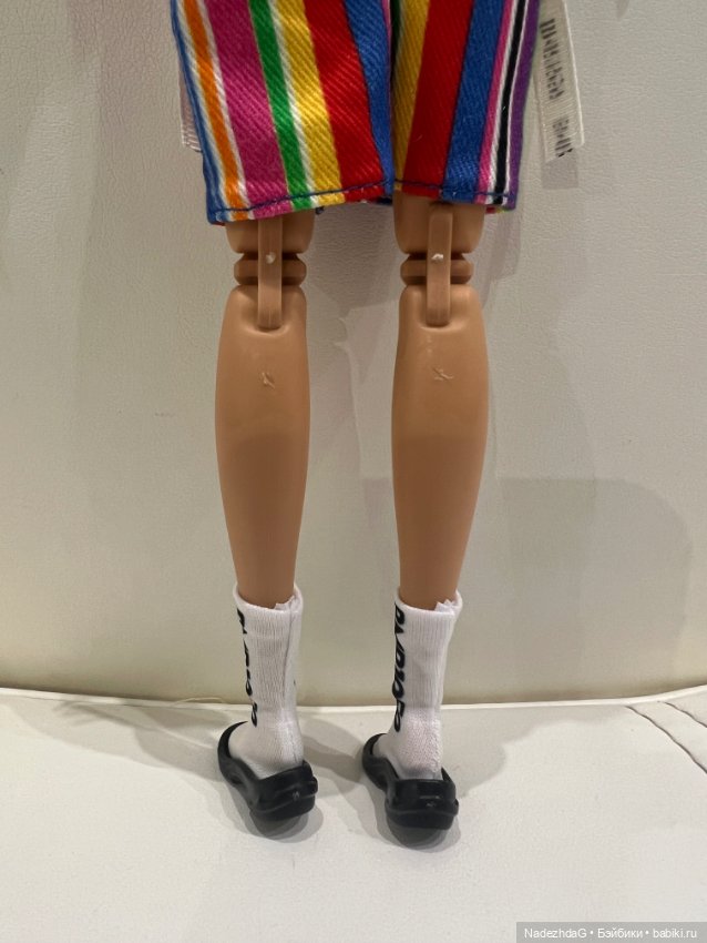 Sasha sideboob. быстро снимающее платье. девушка со спины. Carrie lachance. Carrie lachance heels.