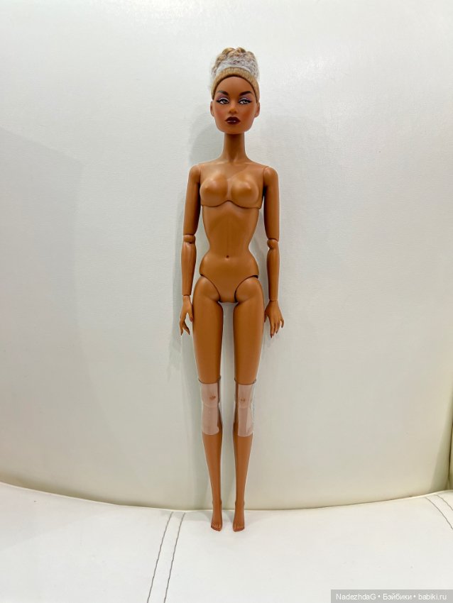 Lady Aurelia Grey Integrity 2023 год Нюд (фото 5)