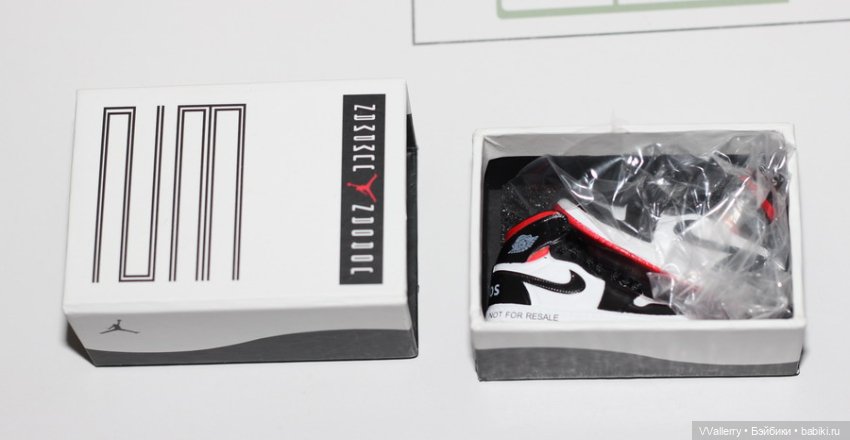 Кроссы брелки — Обувь для кукол