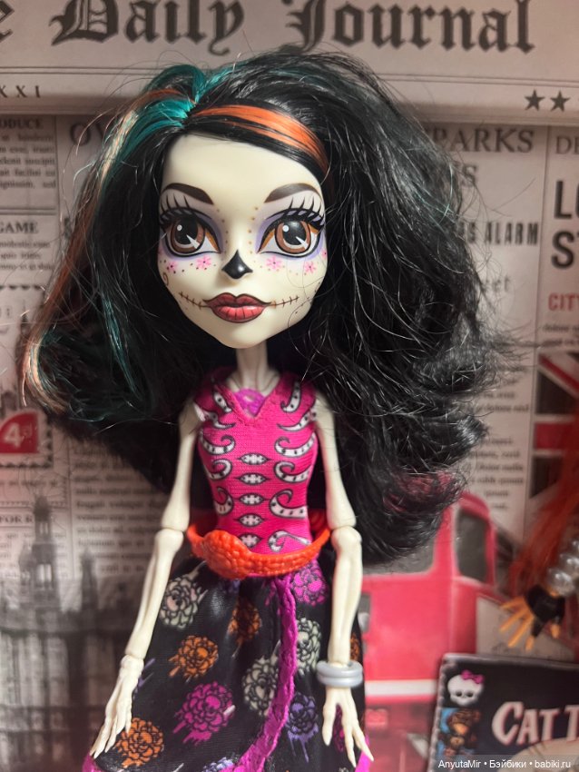 Скелита Monster high Серия Арт класс (фото 2)