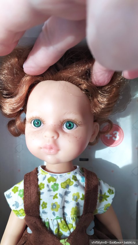 Кристи с буклями на теле 15-17 года Паола Рейна (фото 2)