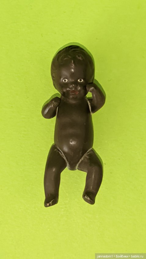 Редкий керамический пупсик негритенок Hertwig, высота 7 см (фото 6)