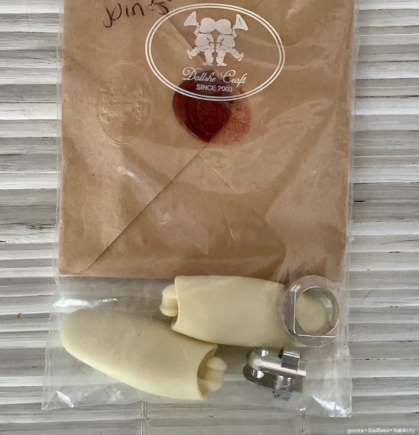 «ласты» Dollshe для удобства переодевания