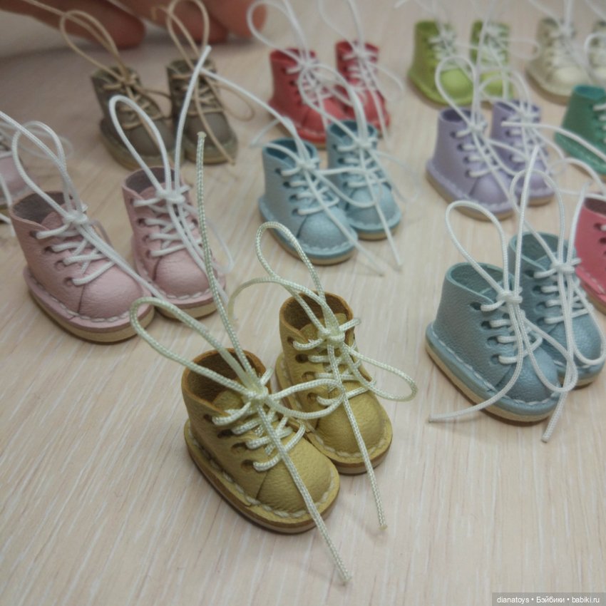 пластмасс ножка. ножки мебельные черные 120 мм. подпятники из пластика диаметр 35 мм. ножки для кроватного основания регулируемые 23 см. фурнитура мебельные ножки 119099.