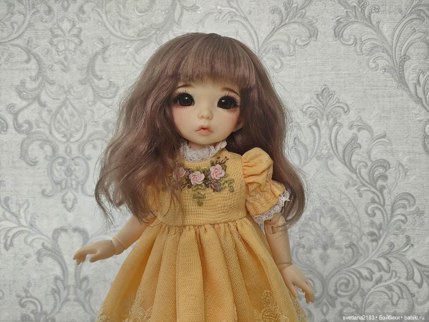 Продам парик для кукол с обхватом головы 16-17 см