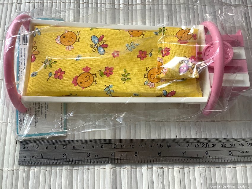 Кукольная кровать и тумбочка (фото 2)