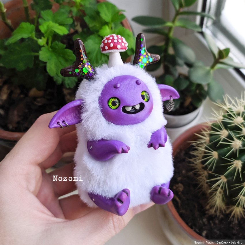 Дух снежного леса с волшебным мухоморчиком (фото 2)