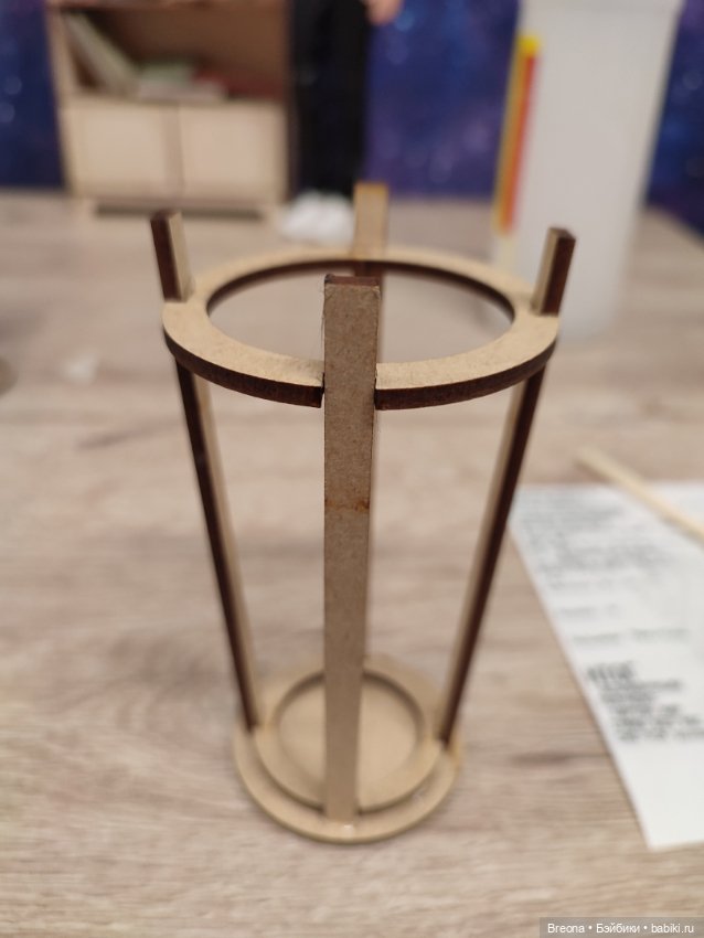 Круглый табурет 1:6 — Кукольная мебель (фото 4)