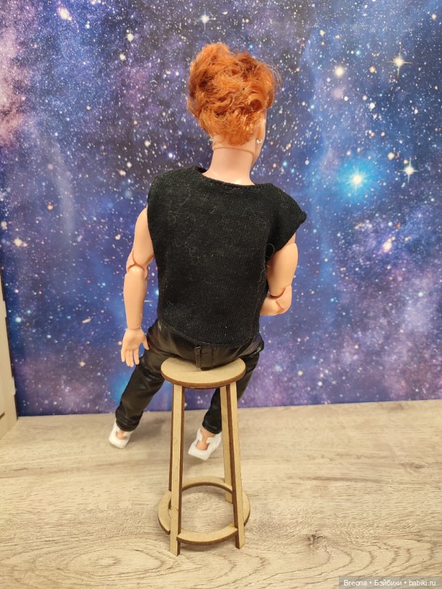 Круглый табурет 1:6 — Кукольная мебель (фото 7)