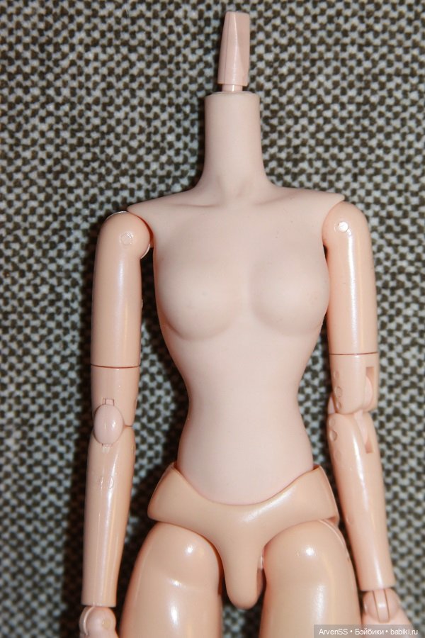 Тело обитсу 27 с виниловым торсом в нормале