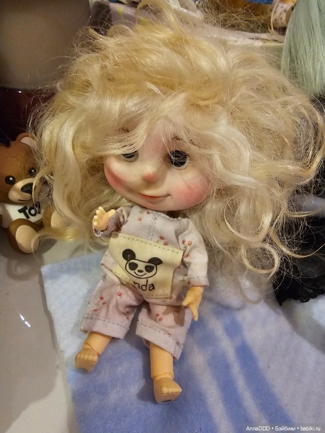 Авторская куколка, на теле ymy 11