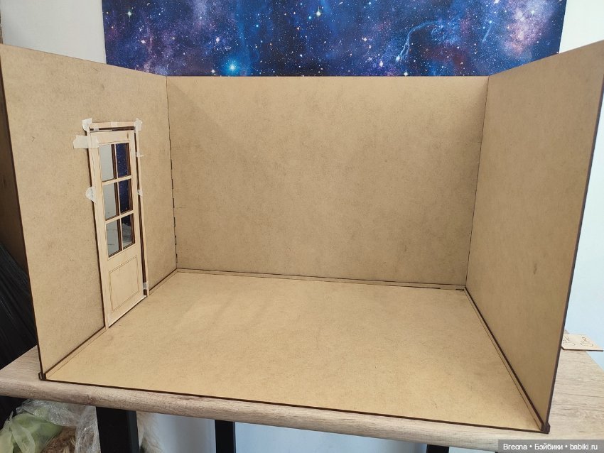 Румбокс с окном и дверью 1:6 (фото 3)