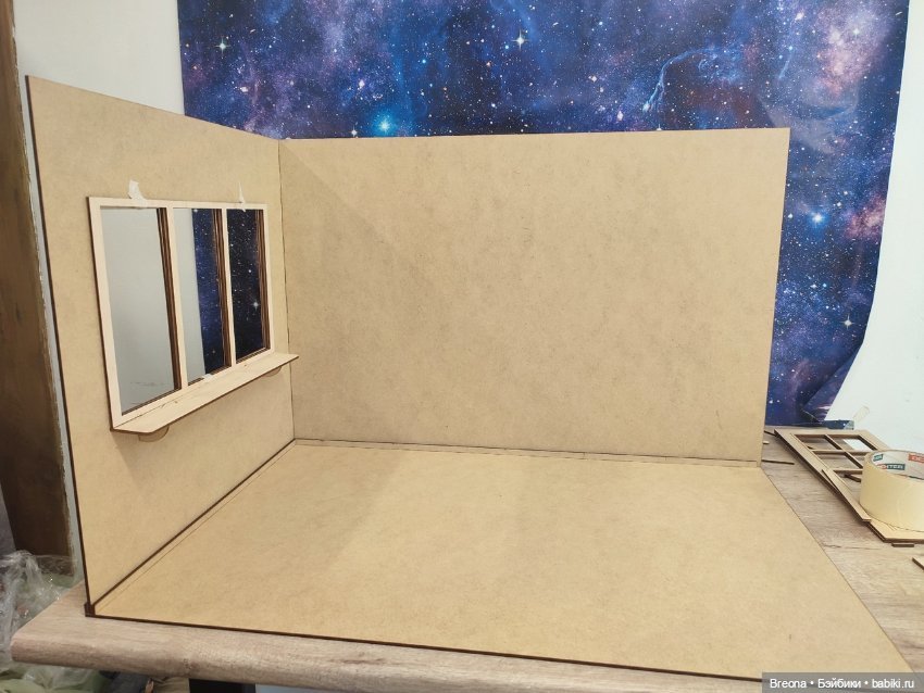 Румбокс с окном и дверью 1:6 (фото 2)