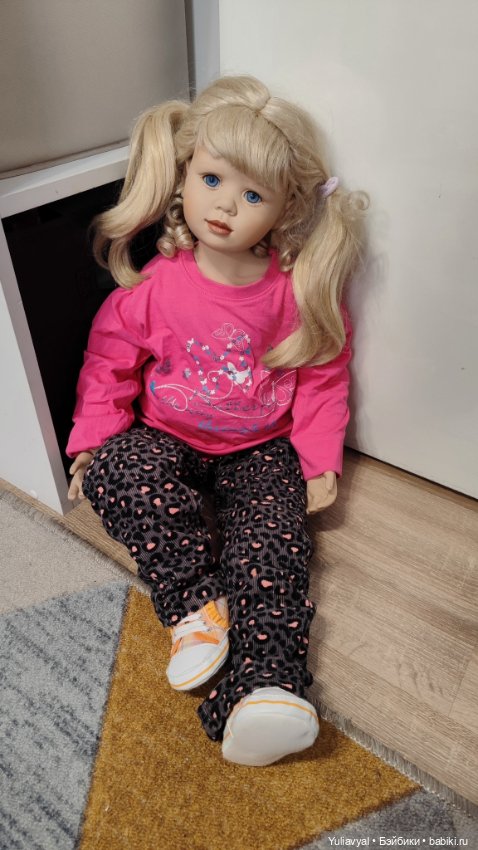 Виниловая Millicent от Christine Orange 4.4