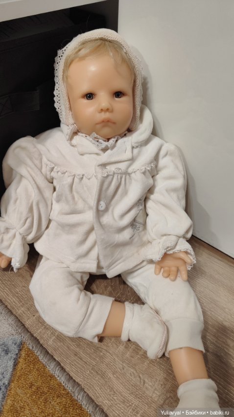 Малышка из резин от Sybille Sauer