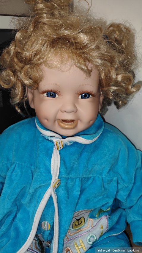 Малышка улыбашка из Германии