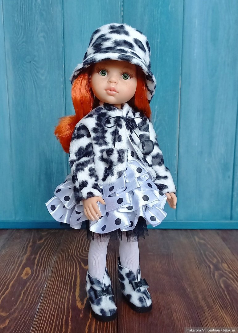 Комплект "Шубка и шляпка" с белым платьем, для кукол Paola Reina 32-34 см (фото 2)