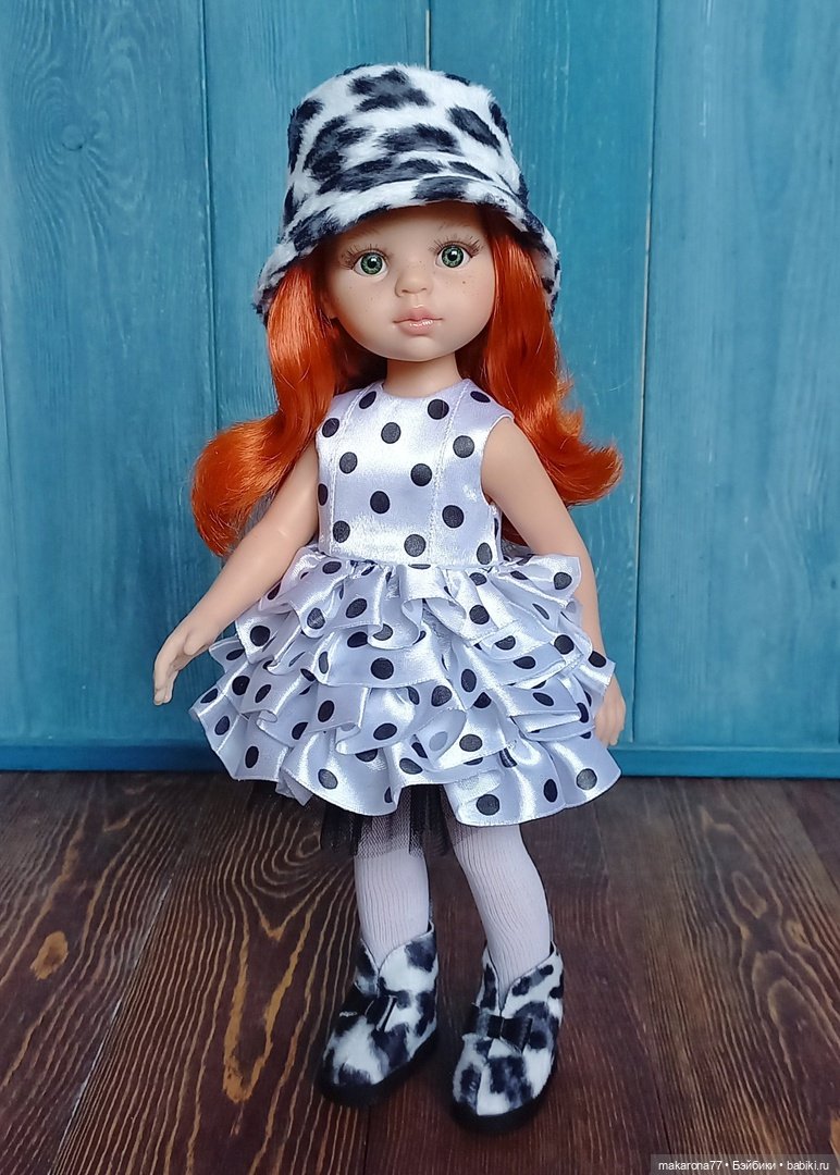 Комплект "Шубка и шляпка" с белым платьем, для кукол Paola Reina 32-34 см (фото 4)