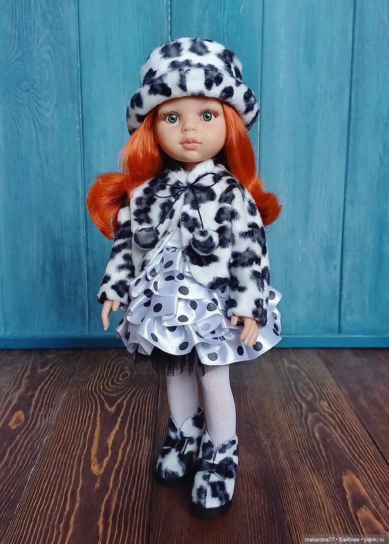 Комплект "Шубка и шляпка" с белым платьем, для кукол Paola Reina 32-34 см (фото 3)