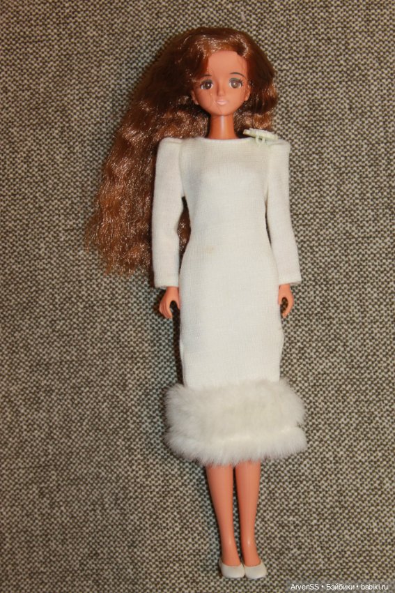 Винтажная подружка Дженни тановая Элли компании Такара