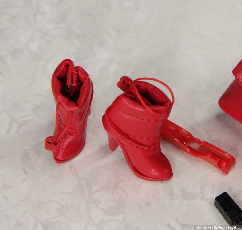 Красный набор Zuru Mini Fashion (фото 3)