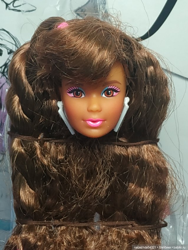 Голова Барби музыкант Barbie Rewind 80s Night Out (Репродукция 2021 год) (фото 2)