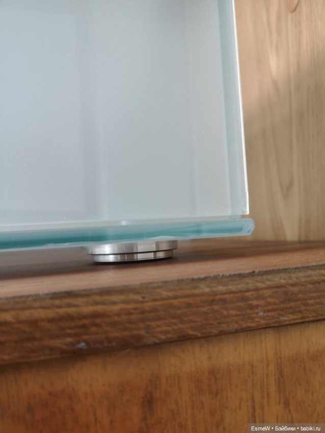 Премиум витрина из закаленного стекла для авторских кукол (фото 8)