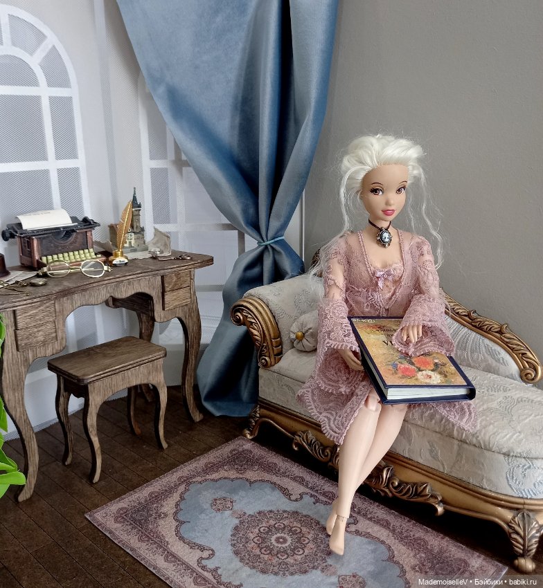 Книга "Джуна" — Миниатюра для кукол (фото 2)