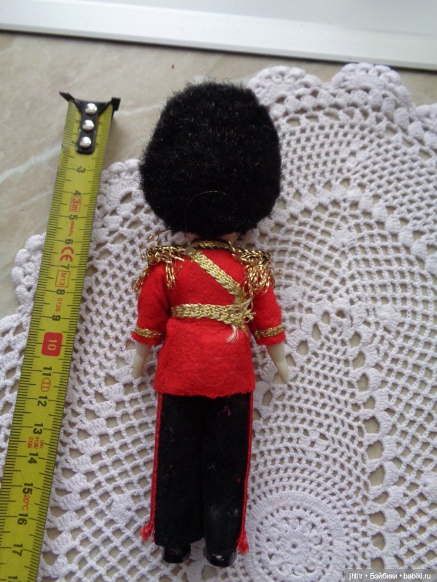 Куклы в национальных костюмах (фото 5)