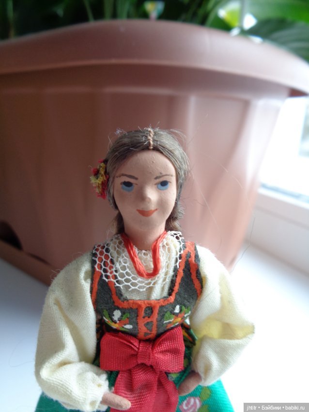 Куклы в национальных костюмах