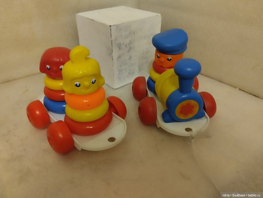 Игрушка каталка ГДР Пирамидка (фото 2)