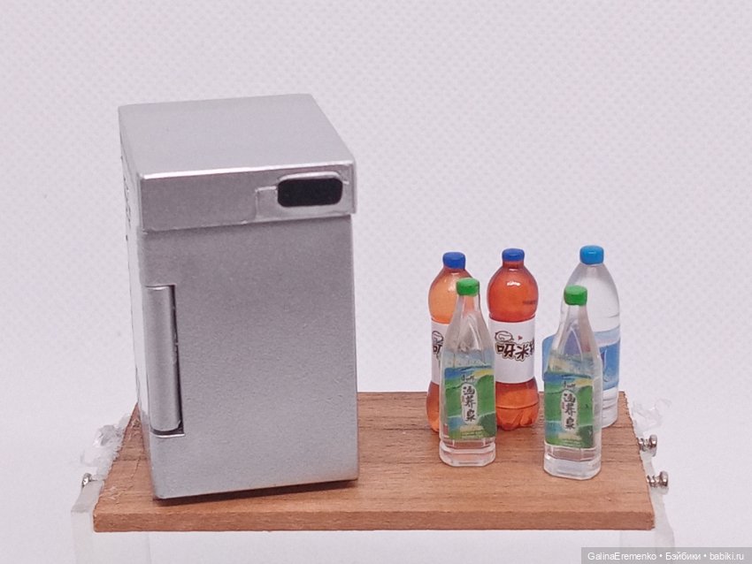 Кукольная миниатюра и румбокс - Настольный холодильник купить в Шопике ...
