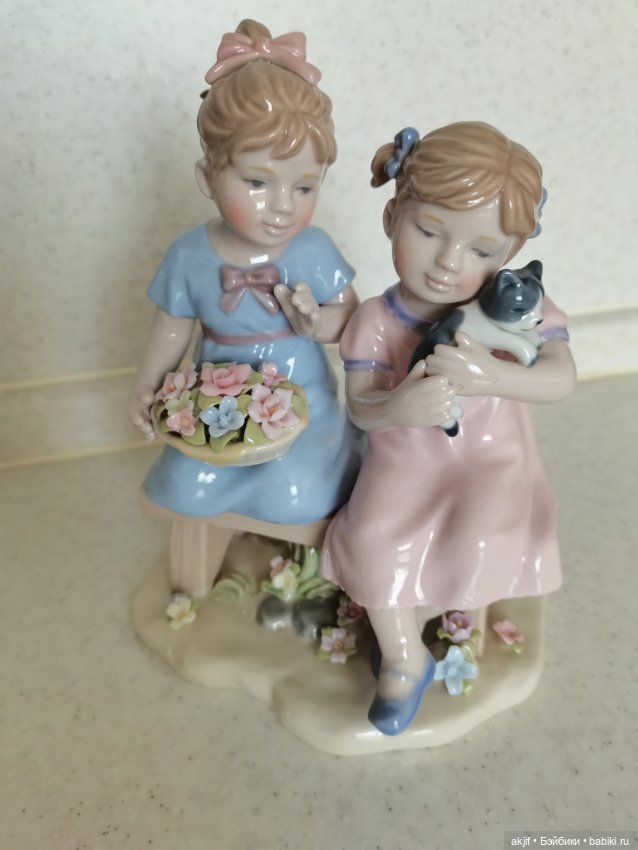 Две подружки — Статуэтки (фото 4)