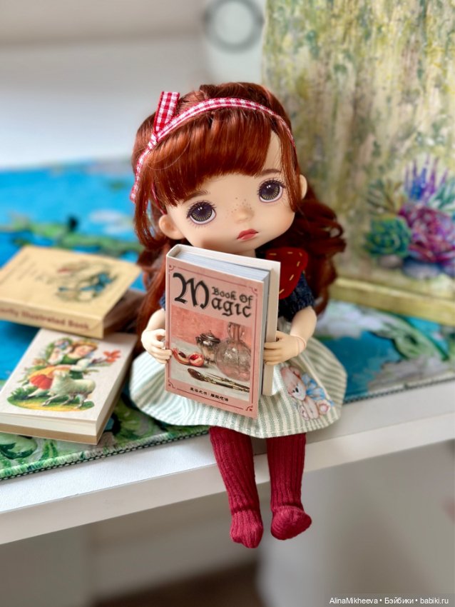 Книги с красивыми иллюстрациями для кукол, для румбоксов, 1:4, 1:6 (фото 2)