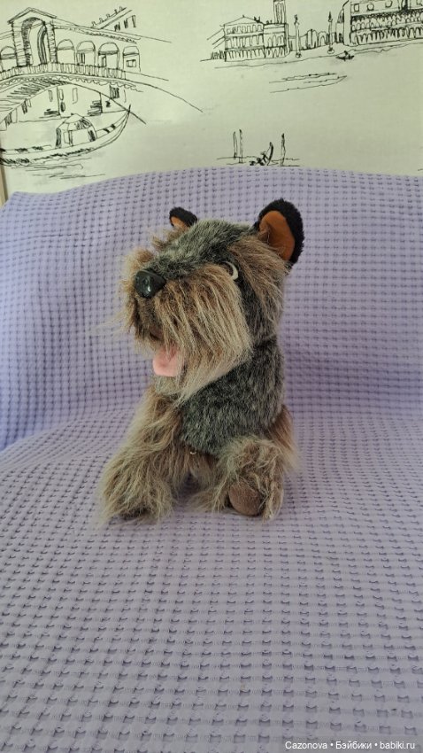 Коллекционная виниловая красавица со своим другом (фото 2)