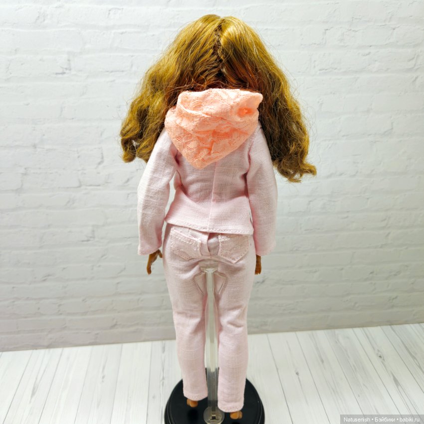 Розовый костюм для Барби Пышки (фото 4)