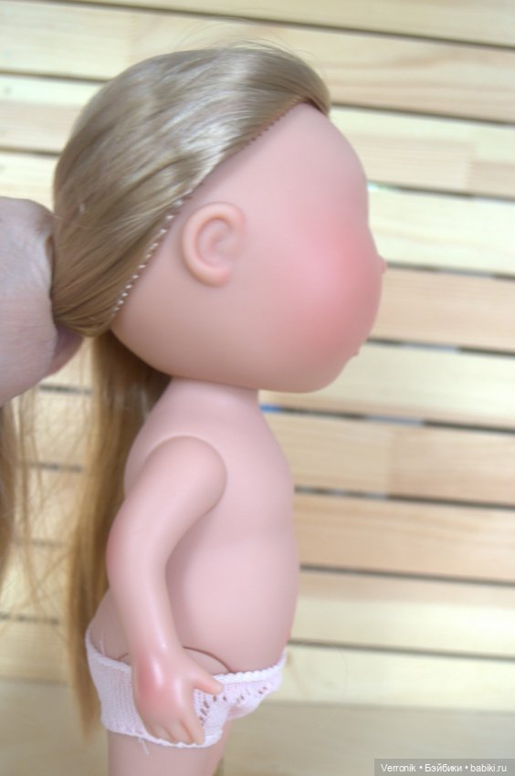 Нинес д'Онил - Nines d'Onil - Мия без одежды (30 см) - длинные волосы (фото 5)