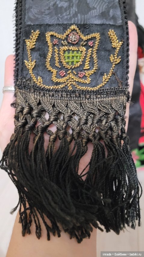 Роскошный антикварный этнический костюм