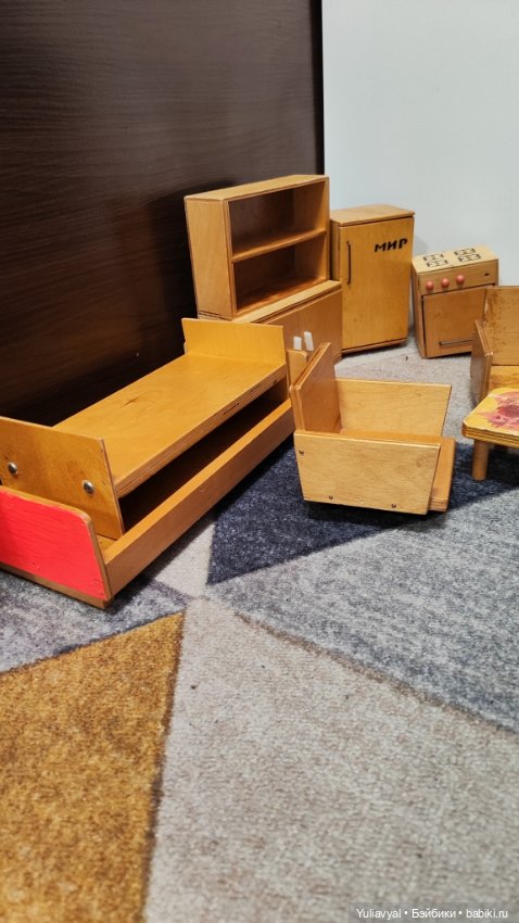 Деревянная мебель СССР — Кукольная мебель (фото 3)