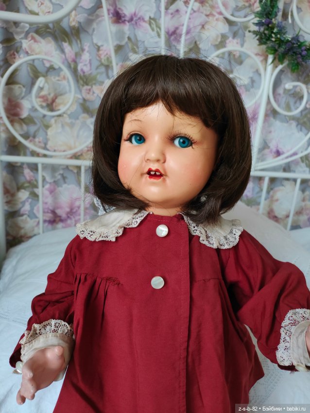 Красивая девочка Соннеберг (фото 5)