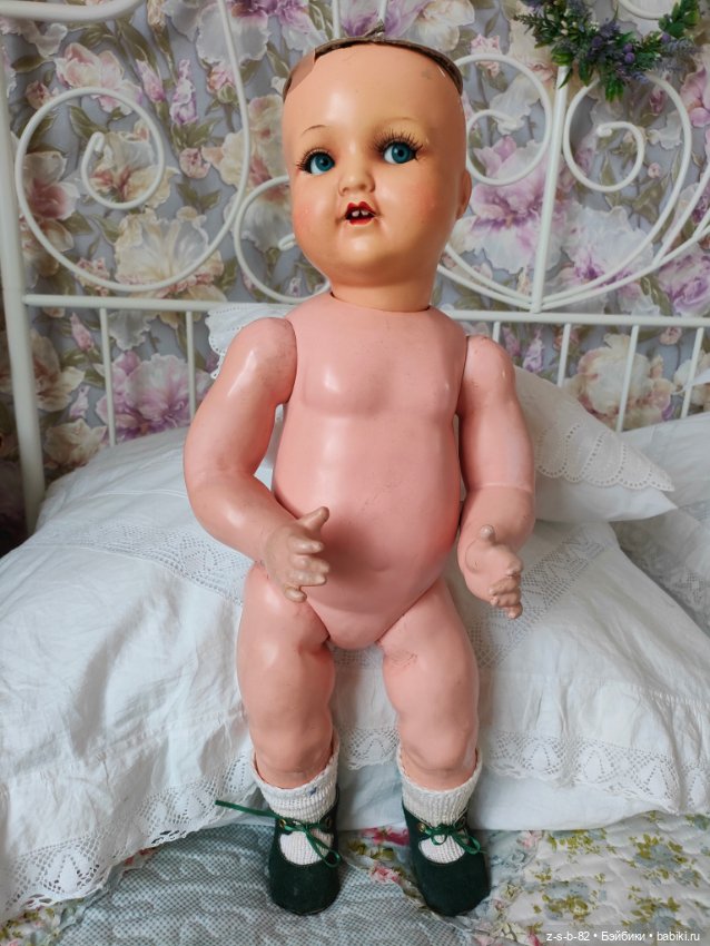 Красивая девочка Соннеберг (фото 10)