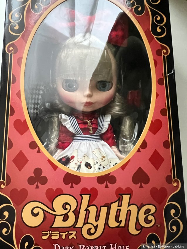 Blythe Dark Rabbit Hole — Коллекционные куклы (фото 3)