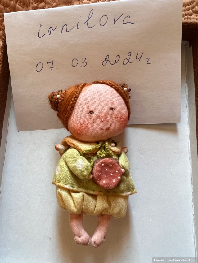 Авторская куколка-брошь — Авторские куклы (фото 2)