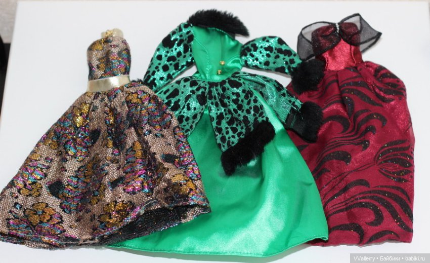 Лот платьев Lucky (5 штук)