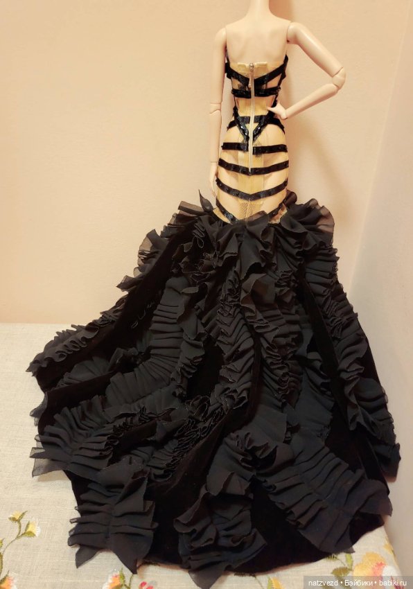 NIGEL CHIA Black Stripe Mermaid Gown (чёрное дизайнерское платье силуэта "русалка") OOAK (фото 5)